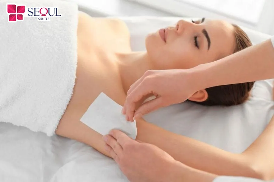 triệt lông lưng vai, tẩy lông lưng, hình ảnh triệt lông lưng vai, back shoulder hair removal, laser hair removal back, before after back hair removal, lưng nhiều lông, wax lưng vai, trị lông lưng, triệt lông vĩnh viễn lưng